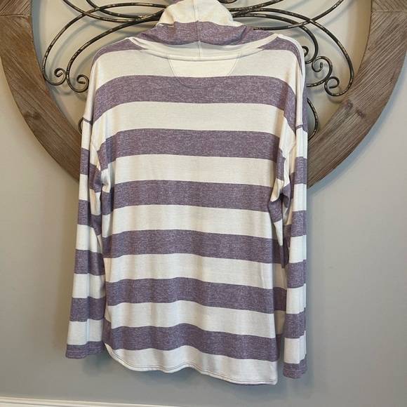 Calvin Klein Light Weight Tight Knit Stretch Performance Sweater Top - Picture 2 of 8